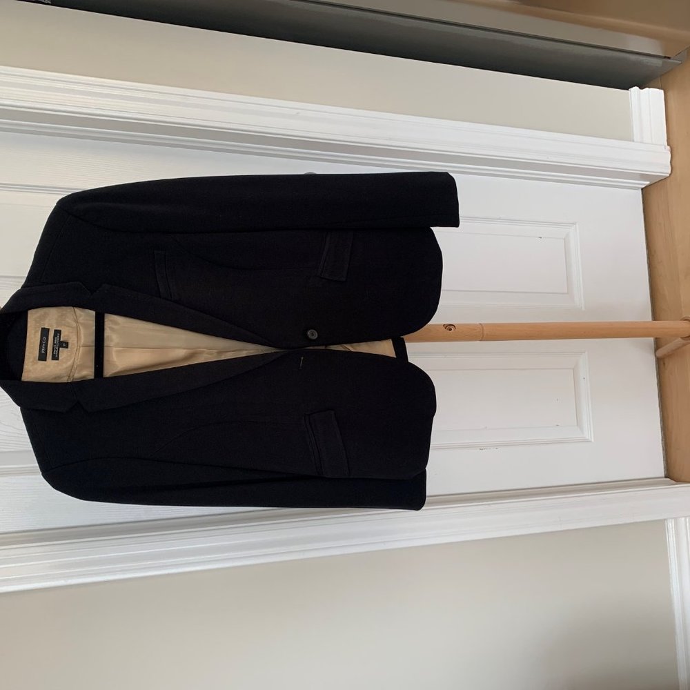 Blazer - Picture 6 of 6